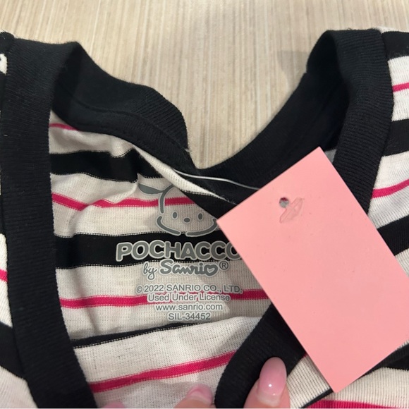 Sanrio Pochacco Graphic Strip Tee Size XL - Picture 5 of 5